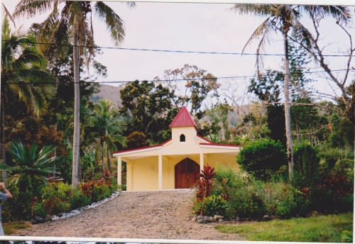 Nouvelle Calédonie, Nouméa, 2004 : La Foa, Farino, Sarraméa, Bourail